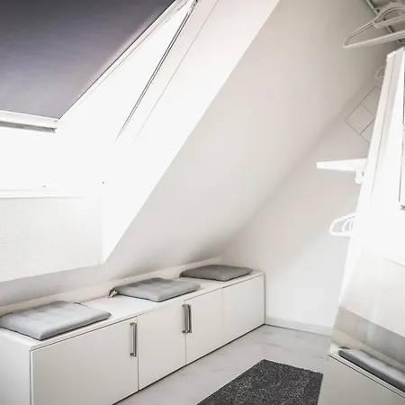 Design Trifft Komfort Stilvolles Premium Nahe St Leon Rot *