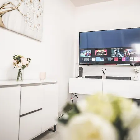 Design Trifft Komfort Stilvolles Premium Nahe St Leon Rot Apartment *