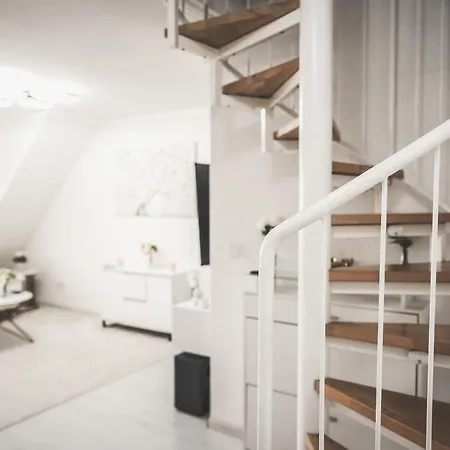 Design Trifft Komfort Stilvolles Premium Nahe St Leon Rot 아파트