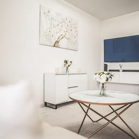 Design Trifft Komfort Stilvolles Premium Nahe St Leon Rot *