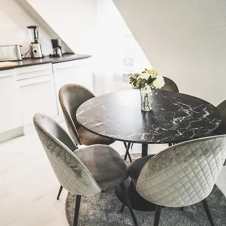 Design Trifft Komfort Stilvolles Premium Nahe St Leon Rot